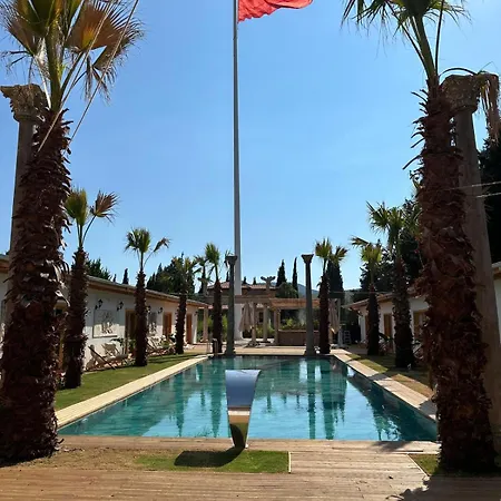 Buka Fethiye * 올루데니스